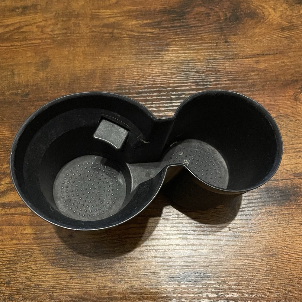 ✅ 2008-2013 Nissan Rogue Center Console Cupholder Insert OEM #️⃣0106